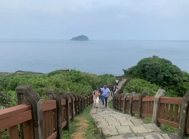 EASY HIKING WANGYOUGU AND TRIP TO HEPING ISLAND